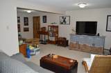 1521 Forest Ct - Photo 12