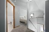 1017 Oak St - Photo 16