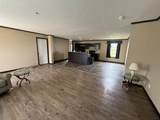 19225 Prairie Hills Rd - Photo 11