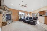 4426 Parkview Dr - Photo 6