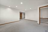 1021 Alta Vista Dr - Photo 19