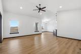 3053 Hoefer Ave - Photo 20