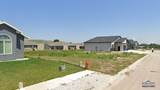 825 Petros Dr - Photo 4