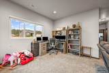 2639 Meadows Dr - Photo 18