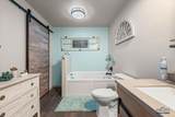 2639 Meadows Dr - Photo 21