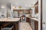 2639 Meadows Dr - Photo 8
