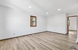 209 Saint Paul St - Photo 18