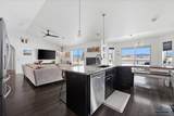 1863 Russell St - Photo 8