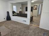 2011 Jennings Ave - Photo 5