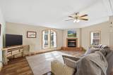 24535 East View Pl - Photo 15