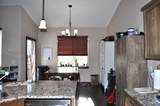 3029 Hoefer Ave - Photo 8