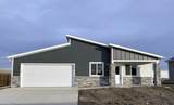 318 Valley Dr - Photo 1