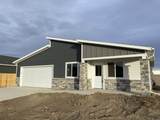318 Valley Dr - Photo 2