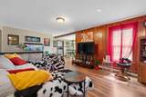 300 Willow Dr - Photo 2
