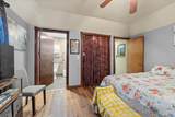 300 Willow Dr - Photo 7