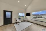 833 26TH ST - Photo 5