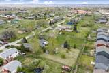 522 Swallow Dr - Photo 4