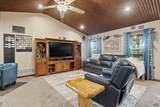 24636 Crooked Canyon Rd - Photo 10