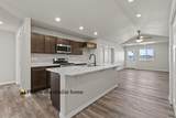 700 Valley Dr - Photo 5