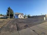 924 Main St - Photo 2