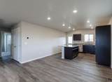 228 Valley Dr - Photo 12