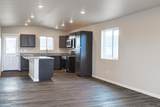 228 Valley Dr - Photo 6