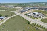 1445 Anamosa - Photo 4