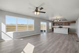 251 Valley Dr - Photo 7