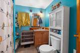 821 Montgomery - Photo 12