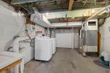 821 Montgomery - Photo 17