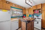 821 Montgomery - Photo 7