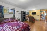 821 Montgomery - Photo 9