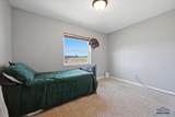 19127 Cattle Dr - Photo 14