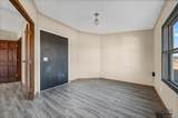 300 Main St - Photo 12