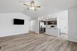 2140 Noah St - Photo 11