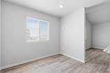 2140 Noah St - Photo 19