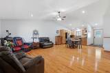 2358 Hillside Dr - Photo 11