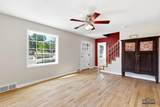 530 St Charles - Photo 18