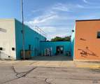 412 Oshkosh - Photo 4