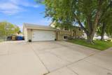 3708 Redwood - Photo 2