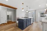 817 Fairview - Photo 5
