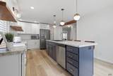 817 Fairview - Photo 7