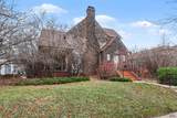 903 Fulton St - Photo 3