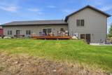 8064 Steamboat Ct - Photo 37