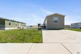 1013 Bennington Dr - Photo 4