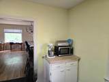823 St James - Photo 11