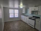 823 St James - Photo 20