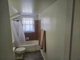 823 St James - Photo 21