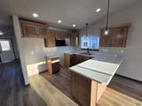 5222 Bunker Dr - Photo 2
