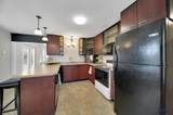 1710 Albany Ave - Photo 14